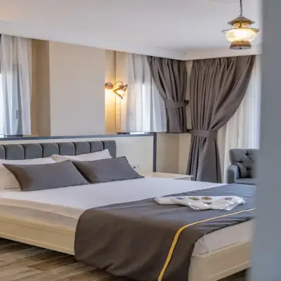 Bir Ömür Otel