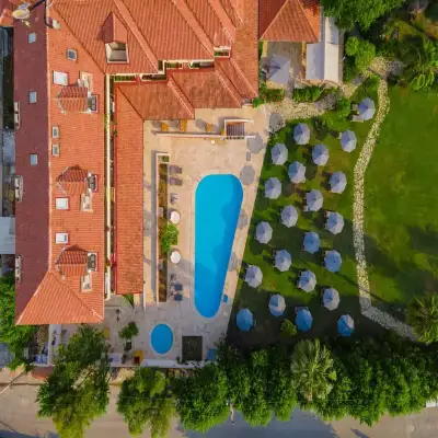 Hotel Club E