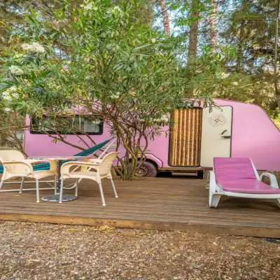 Club Amazon Glamping