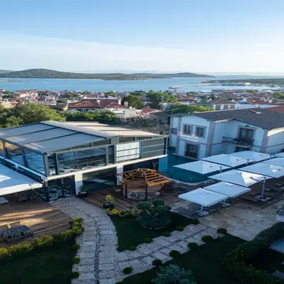 Baradiel Hotel, +12