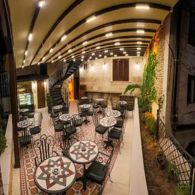 Sam Franss Hotel