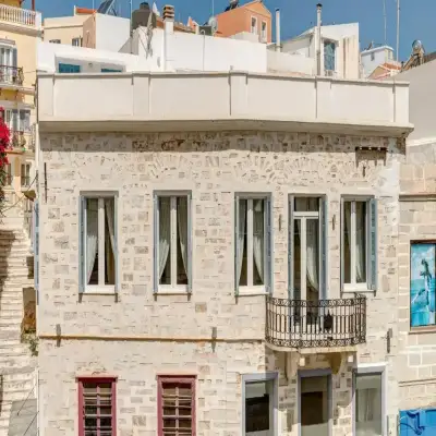 1844 Suites Syros