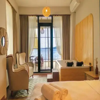 Ank’Ada Ayanikola (12+ Adult Only)