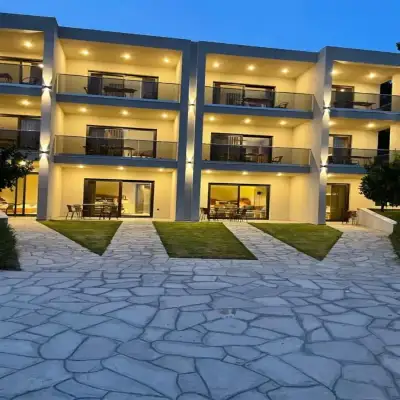 MOLA PAPAYA STUDIOS