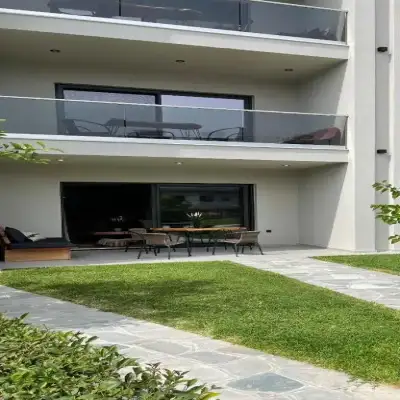 MOLA PAPAYA STUDIOS