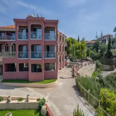 Balcony Hotel