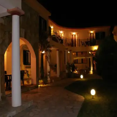 Elanthi Village Apartments