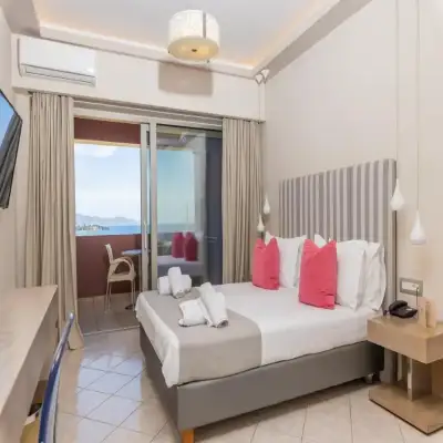 Balcony Hotel