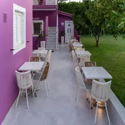 Ideal Hotel