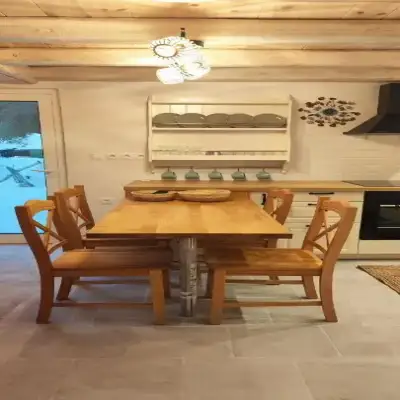 Chrisanthi's Cottage