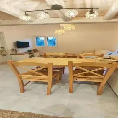 Chrisanthi's Cottage