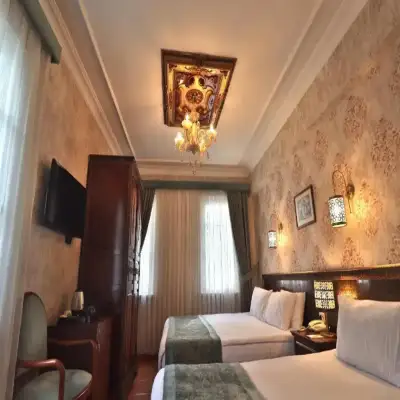 Blue House Hotel