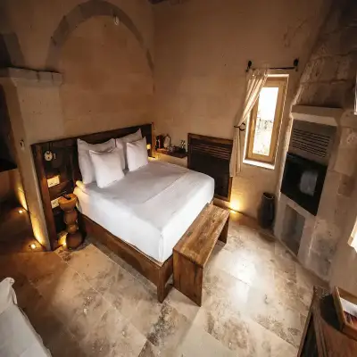 Millstone Cave Suites