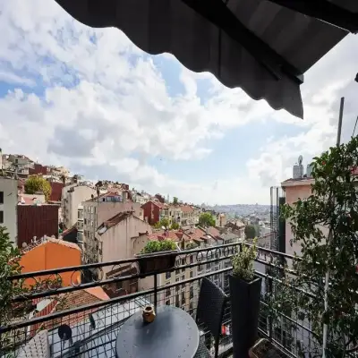 Faik Pasha Suites, Cukurcuma