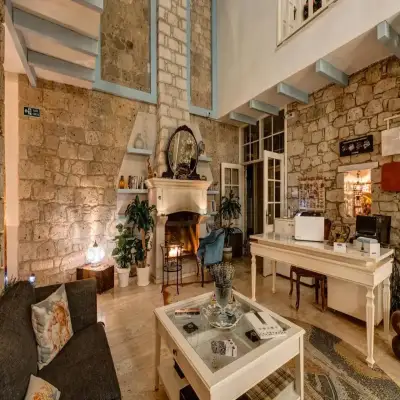 Beyaz Han Hotel