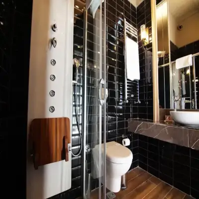 Faik Pasha Suites, Cukurcuma