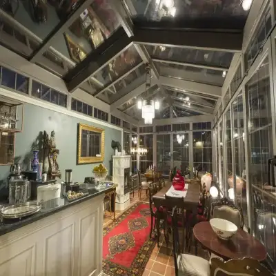 Narimor Otel, +12