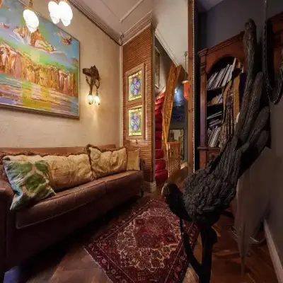 Faik Pasha Suites, Cukurcuma