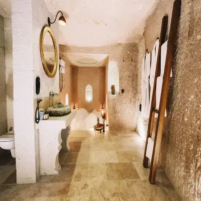 Millstone Cave Suites