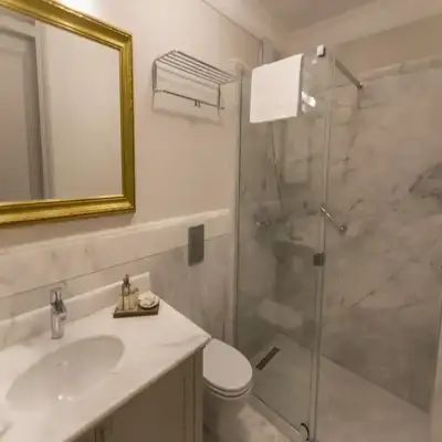Narimor Otel, +12