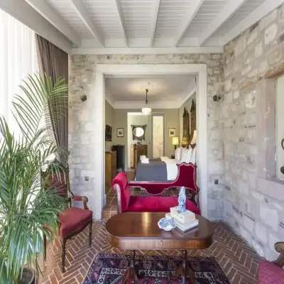 Narimor Otel, +12