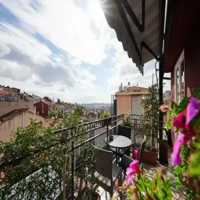 Faik Pasha Suites, Cukurcuma