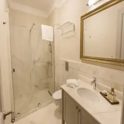 Narimor Otel, +12
