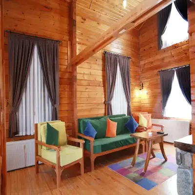 Kümbet Dağ Evi