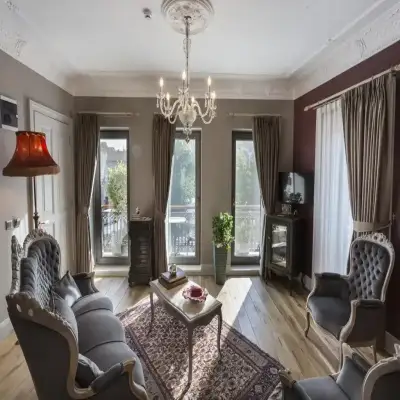 Narimor Otel, +12