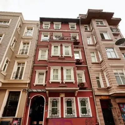 Faik Pasha Suites, Cukurcuma