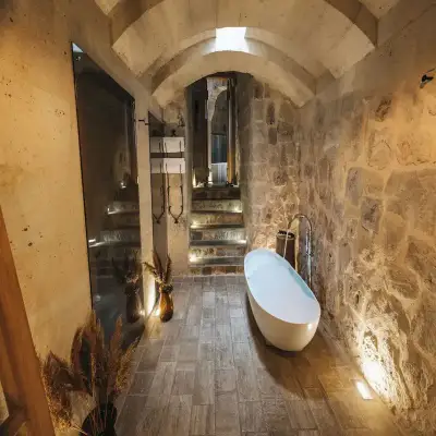 Millstone Cave Suites