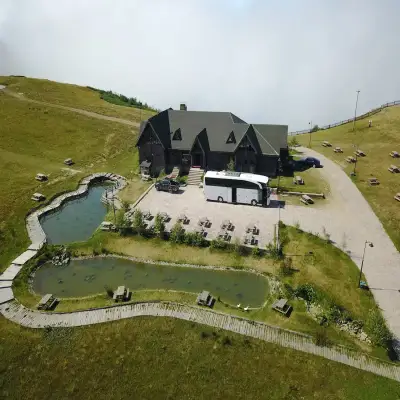 Kümbet Dağ Evi