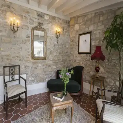 Narimor Otel, +12