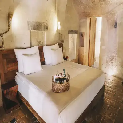Millstone Cave Suites