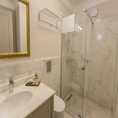 Narimor Otel, +12