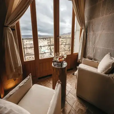 Millstone Cave Suites