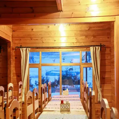Kümbet Dağ Evi