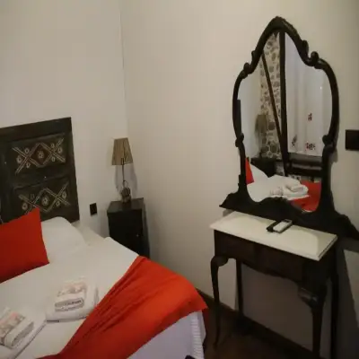 Bergama Taş Konak Hotel