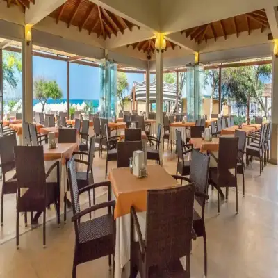 Villa Side Hotel