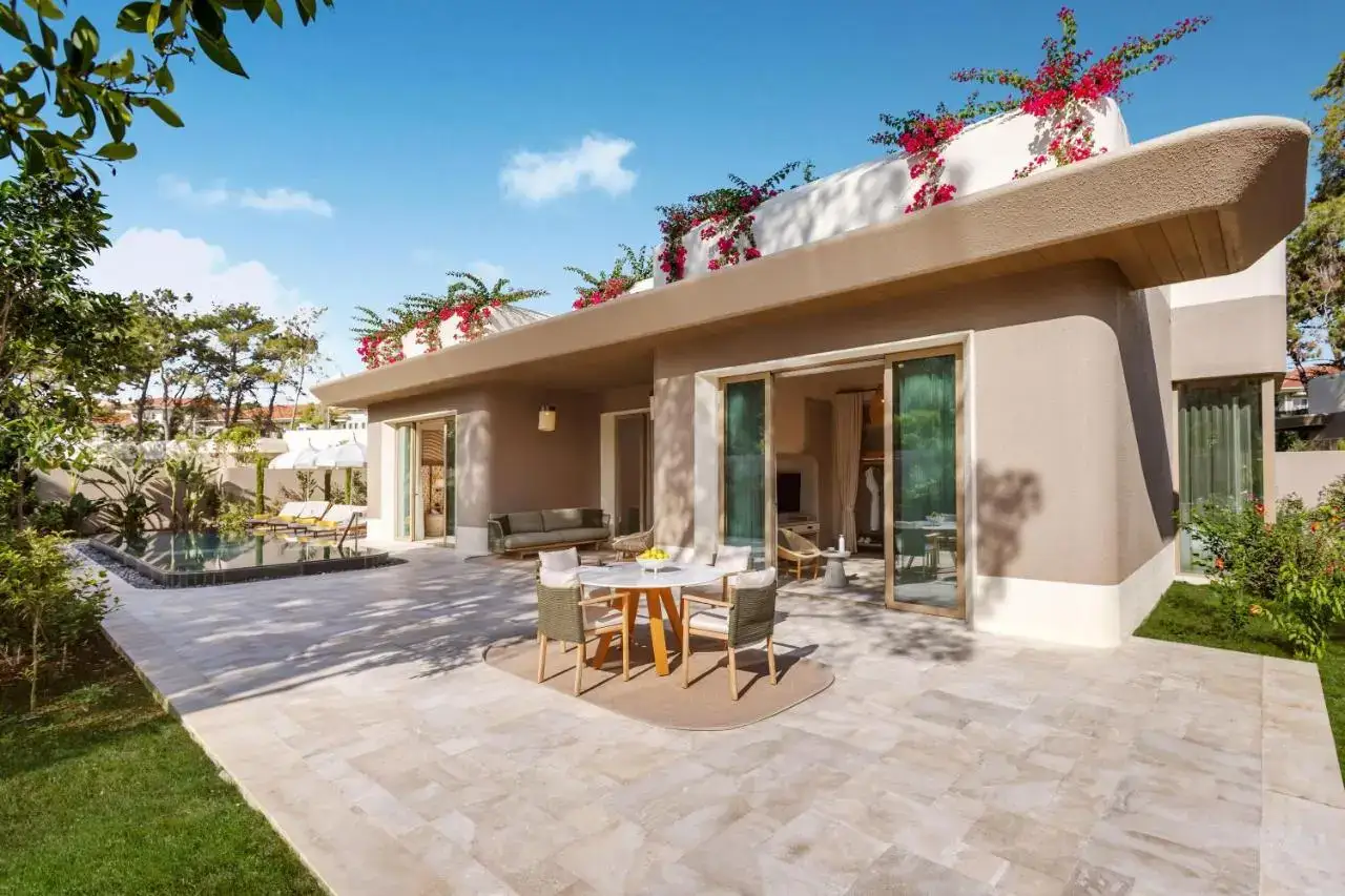 Üç Yatak Odalı Villa