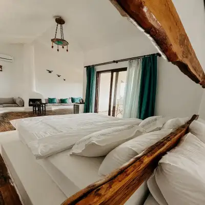 Kotti Margot Beach Otel, +12