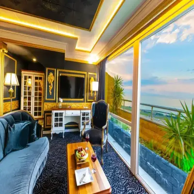Andalouse Elegant Suite Hotel