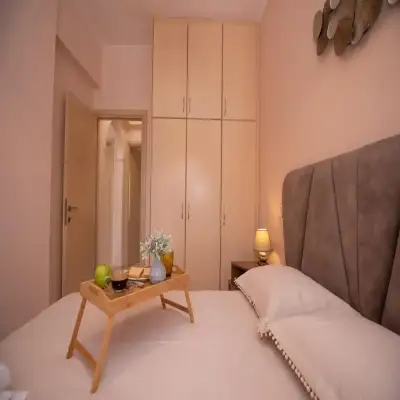 Zoes Luxury Apartment