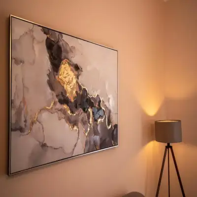 Zoes Luxury Apartment