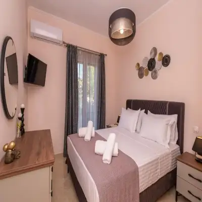 Zoes Luxury Apartment