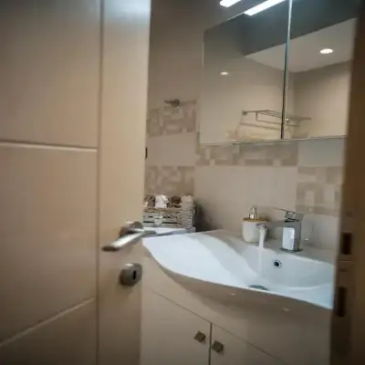 Zoes Luxury Apartment