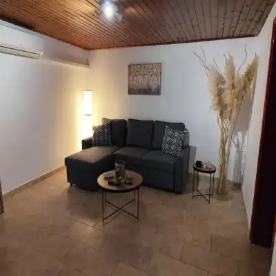 Lemon Tree House Poros