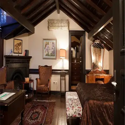Kitap Evi Hotel