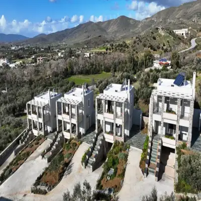 Vardians Villas & Suites