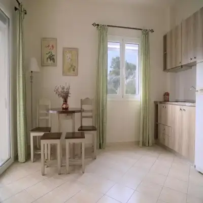 Triantafilia Guesthouse